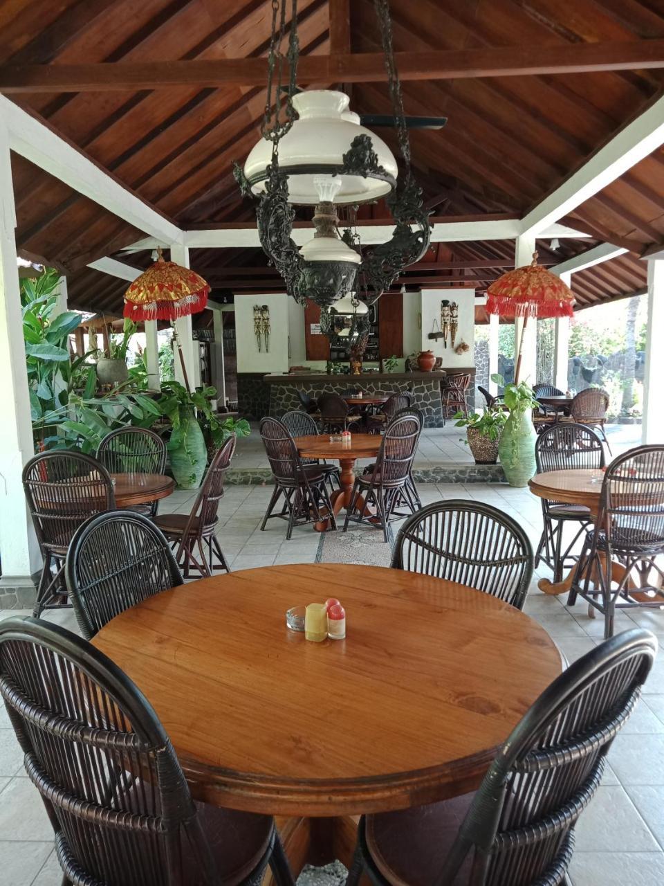 Rini Hotel Lovina Dış mekan fotoğraf